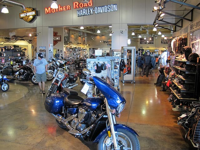 4 Things Every Motorcycle Shop Needs